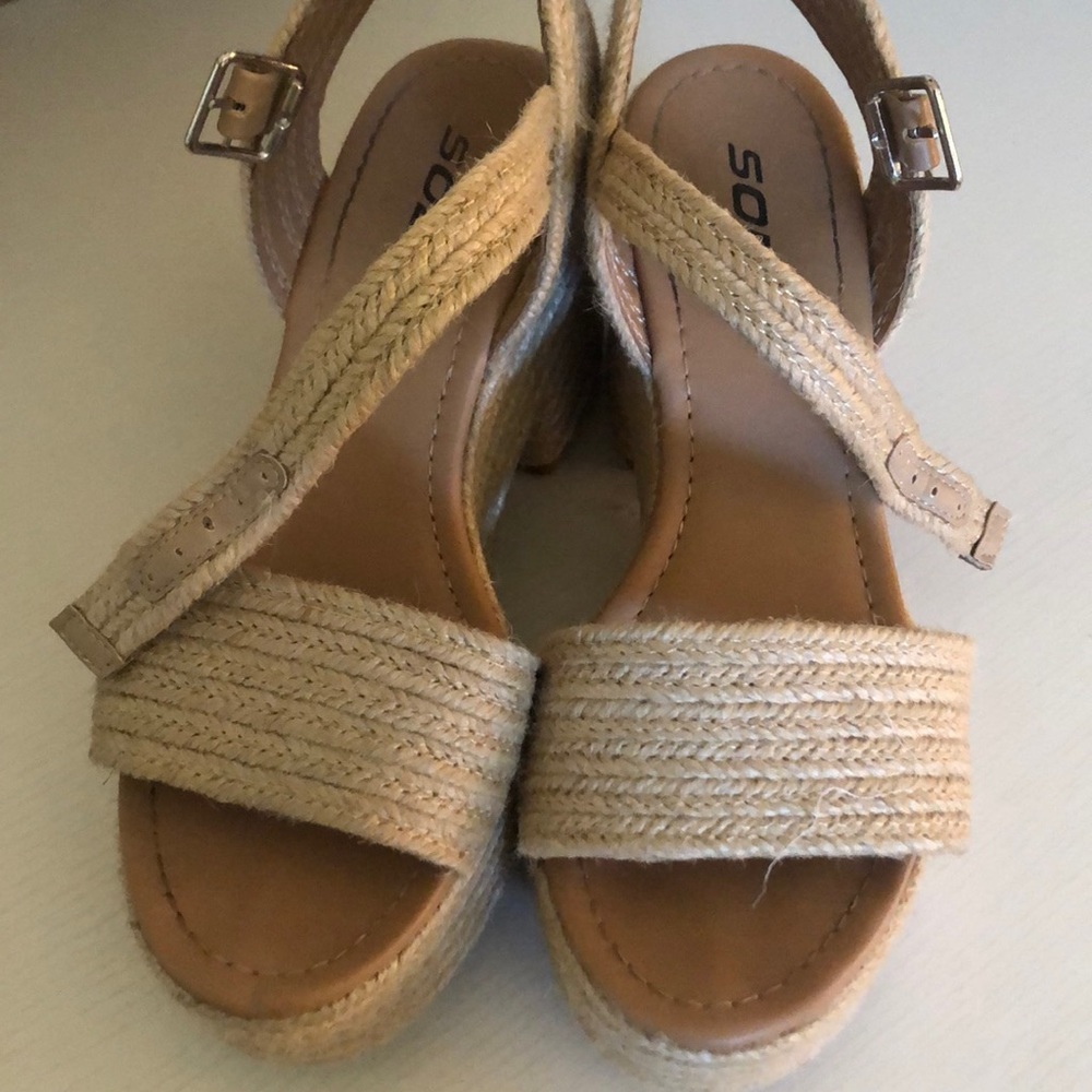 SODA Rattan Strappy Chunky Heels